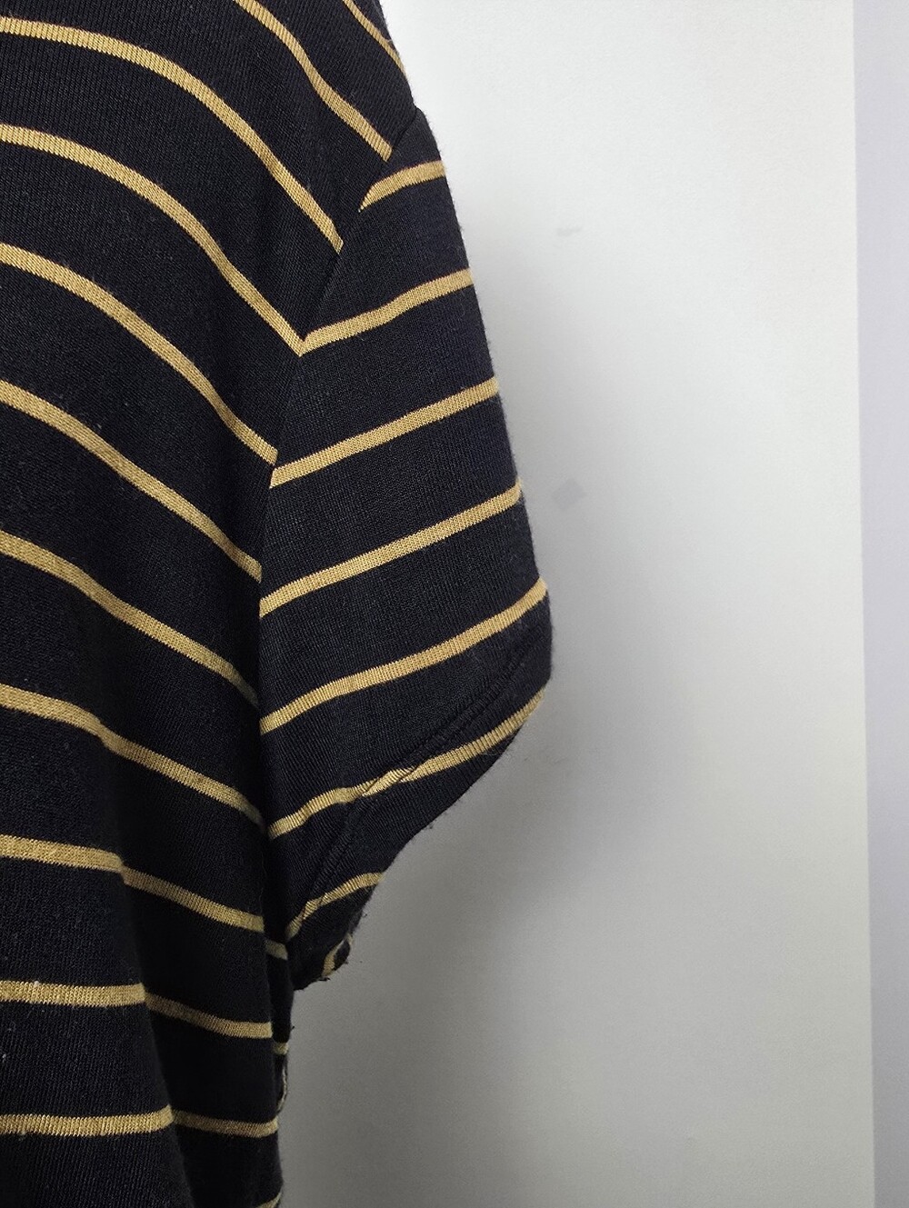 Cabi Mock Neck Black Brown Striped Cap Sleeve Blouse Top Size Large Officeware - Picture 5 of 6